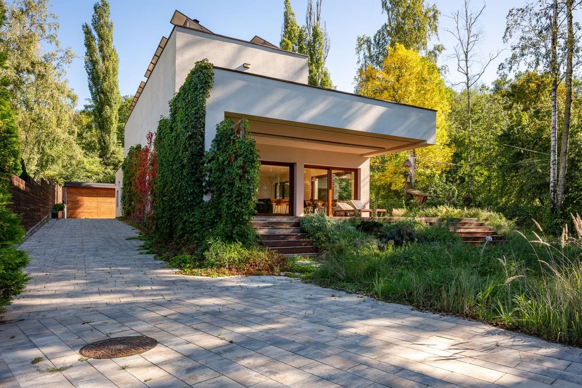 Dom 4 pokojowe na Sprzedaż