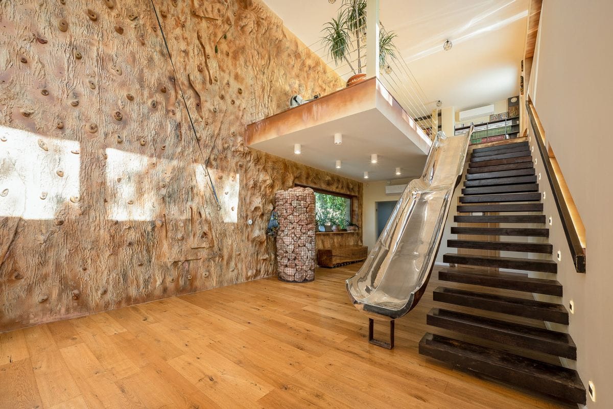 Dom 4 pokojowe na Sprzedaż