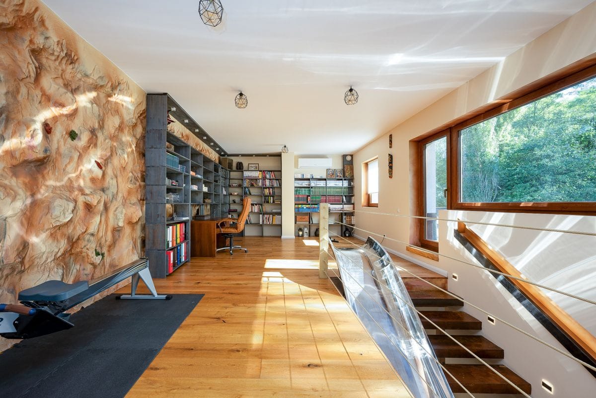 Dom 4 pokojowe na Sprzedaż