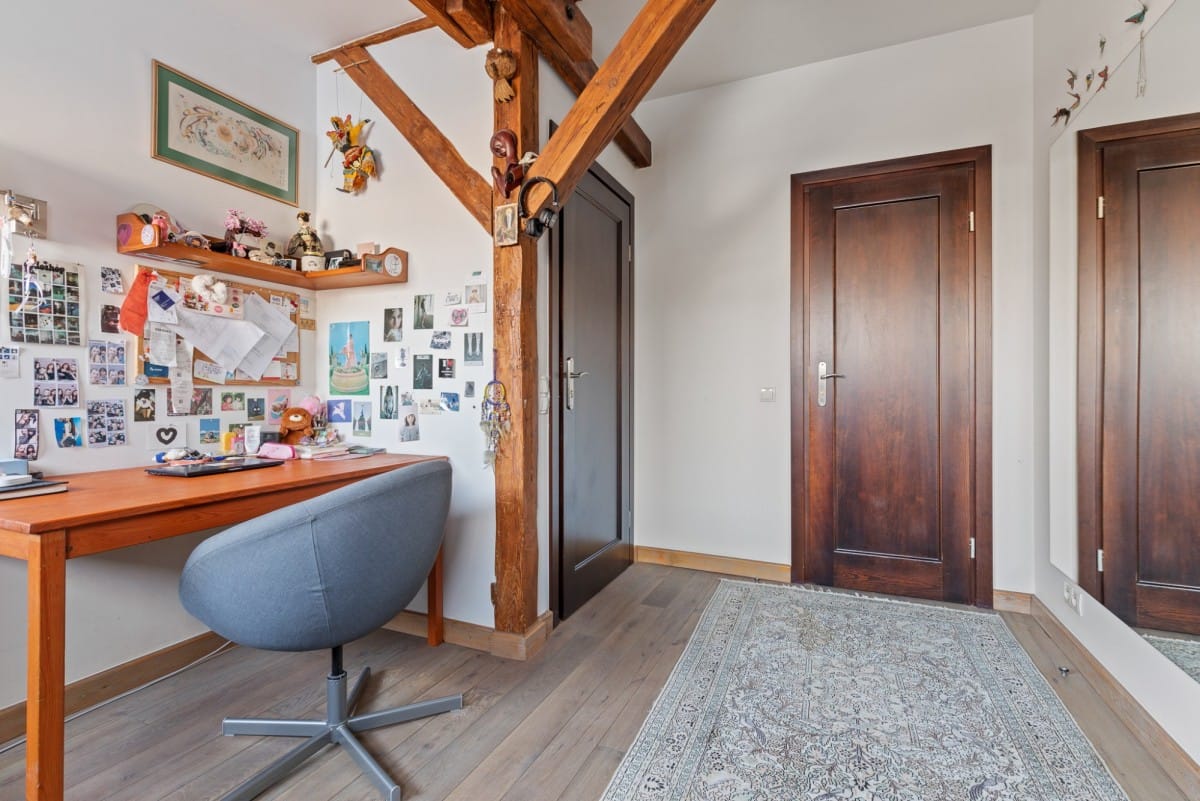 Mieszkanie 5 pokojowe na Sprzedaż