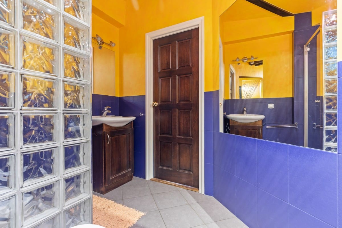 Mieszkanie 4 pokojowe na Sprzedaż