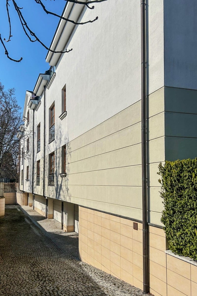 Mieszkanie 5 pokojowe na Sprzedaż