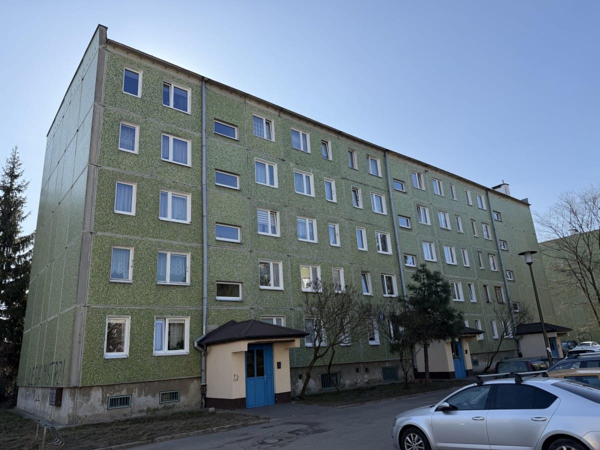Mieszkanie 4 pokojowe na Sprzedaż