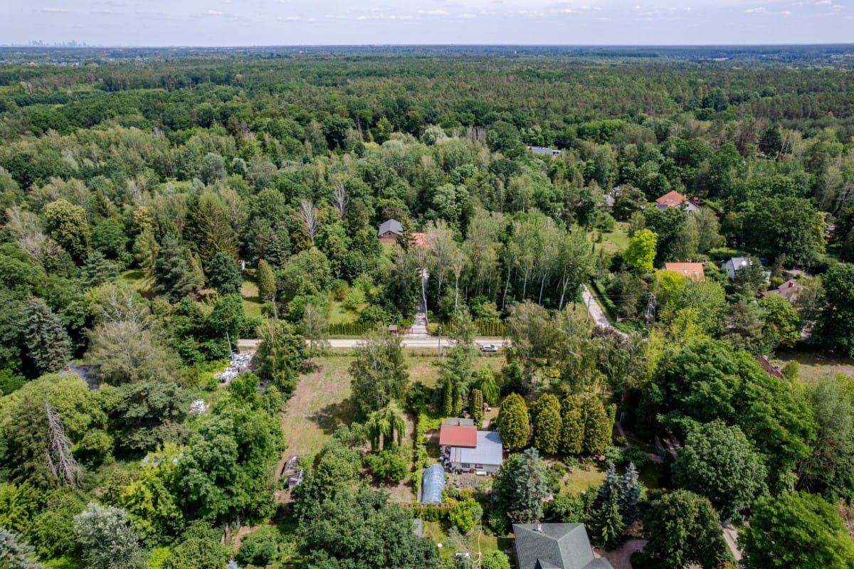 Działka  pokojowe na Sprzedaż