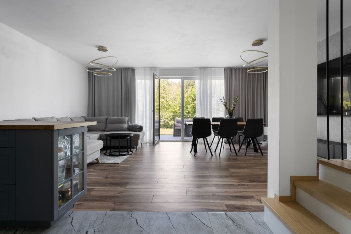 Mieszkanie 4 pokojowe na Sprzedaż