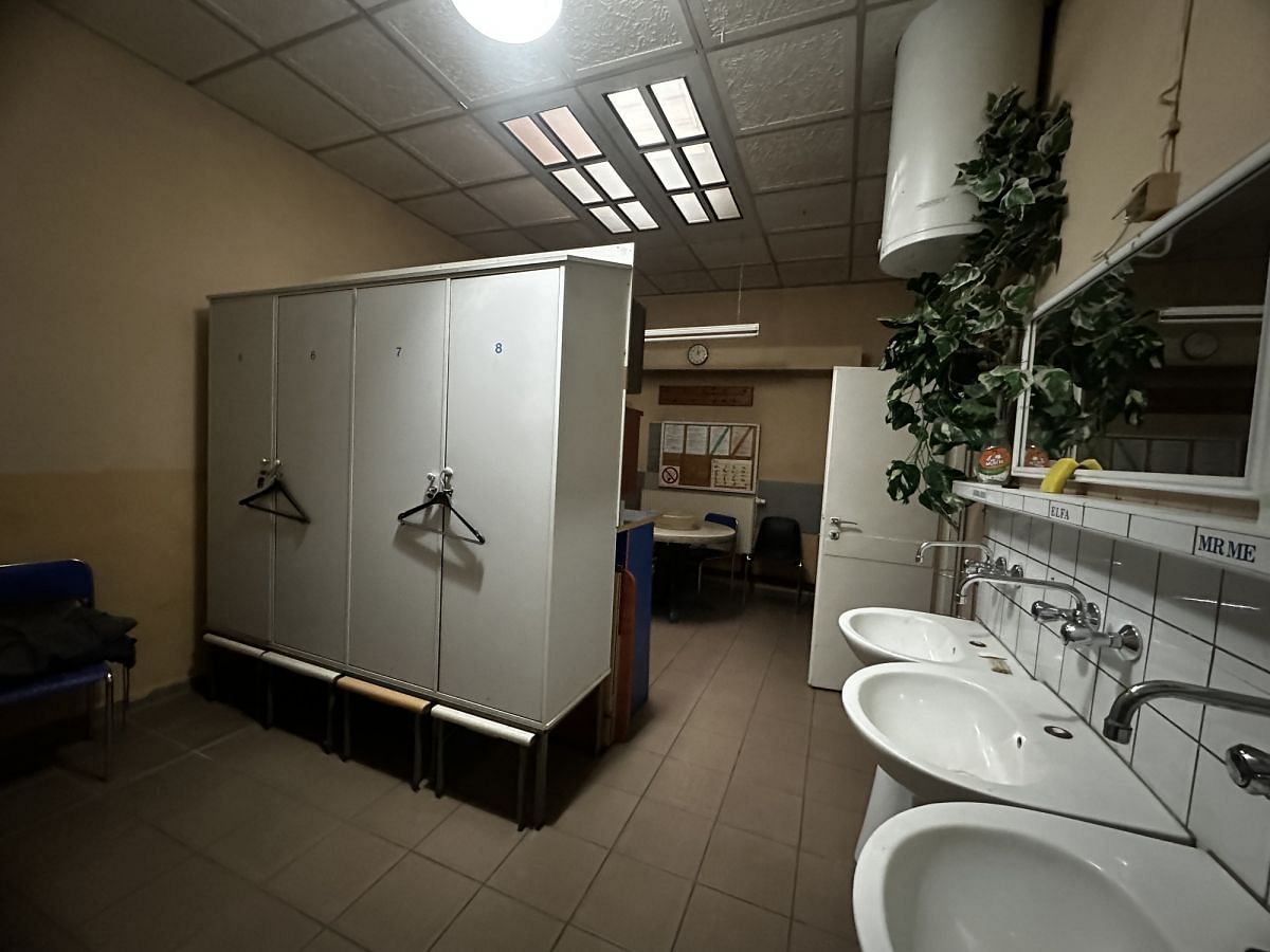 Lokal użytkowy  pokojowe na Sprzedaż