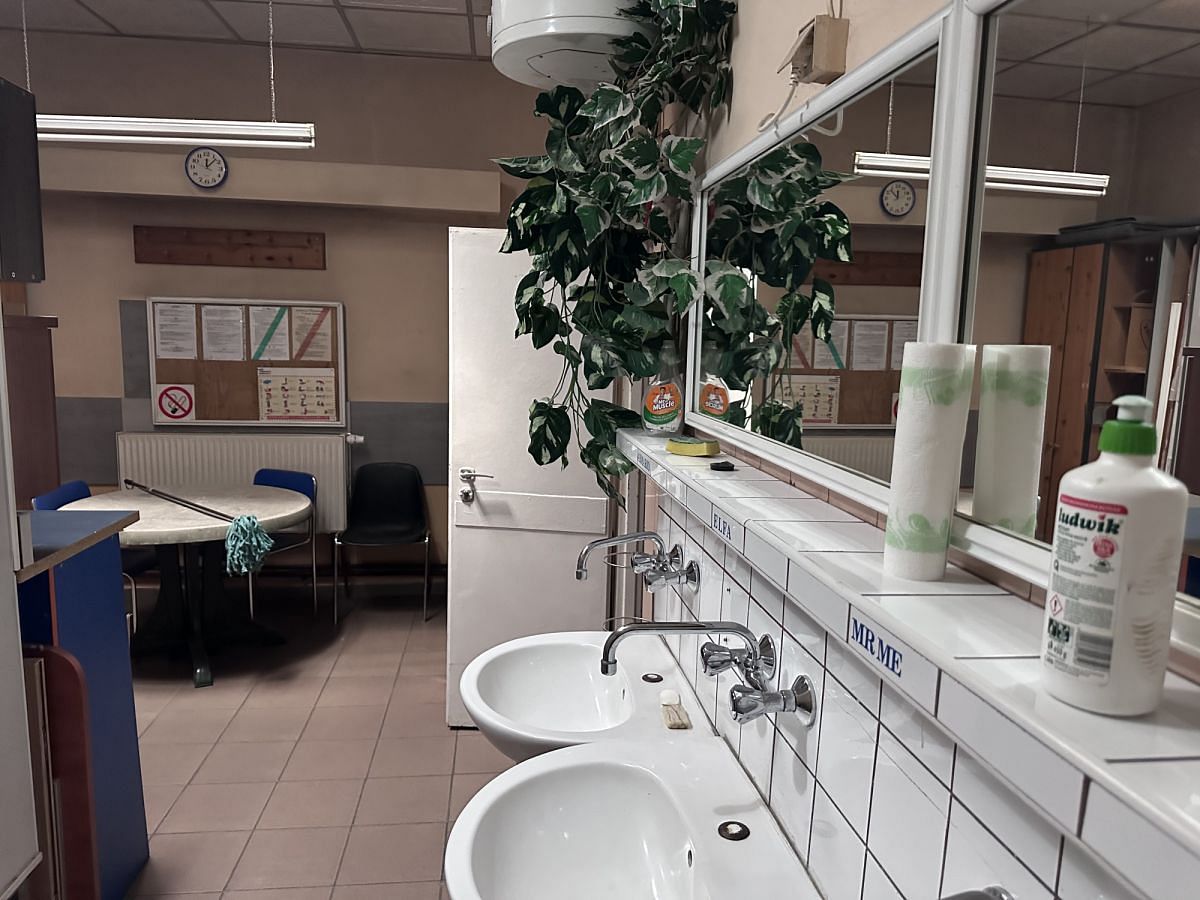 Lokal użytkowy  pokojowe na Sprzedaż
