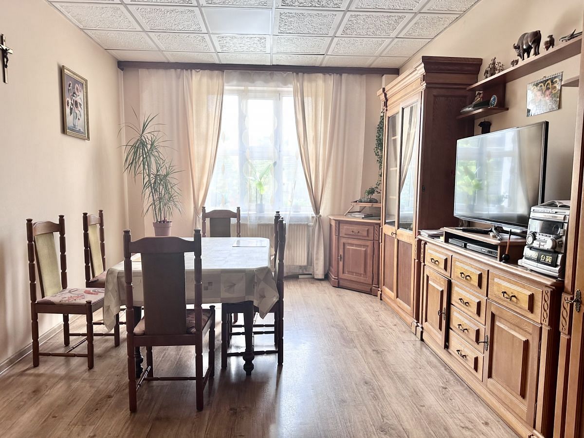 Lokal użytkowy  pokojowe na Sprzedaż
