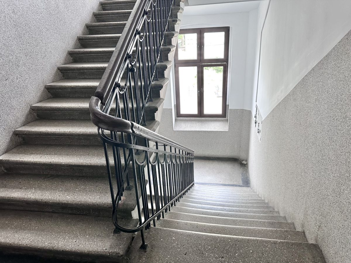 Mieszkanie 1 pokojowe na Sprzedaż