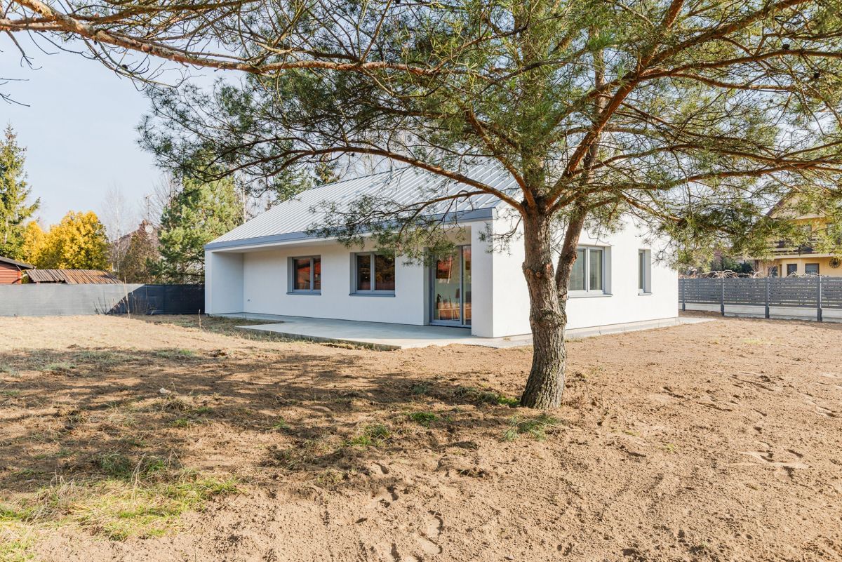 Dom 4 pokojowe na Sprzedaż