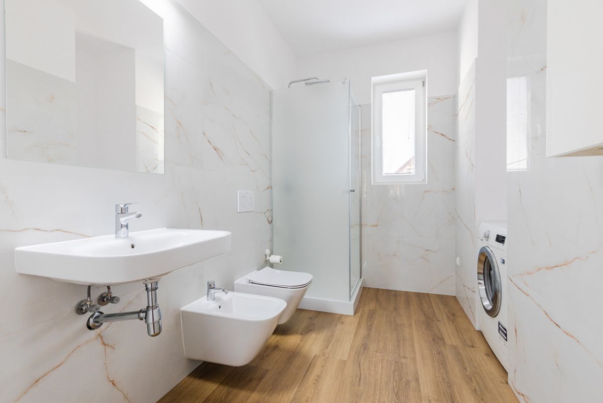 Dom 4 pokojowe na Sprzedaż