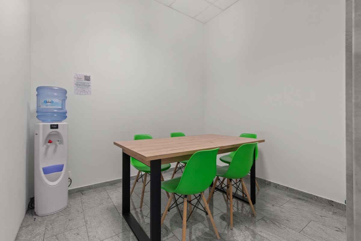 Lokal użytkowy  pokojowe na Sprzedaż