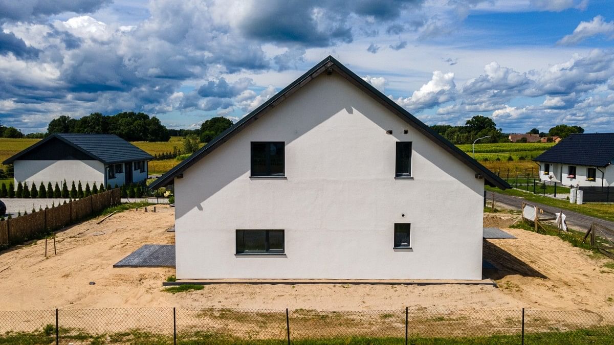 Dom 4 pokojowe na Sprzedaż