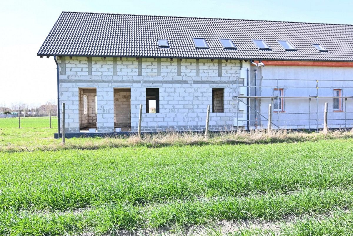 Dom 5 pokojowe na Sprzedaż