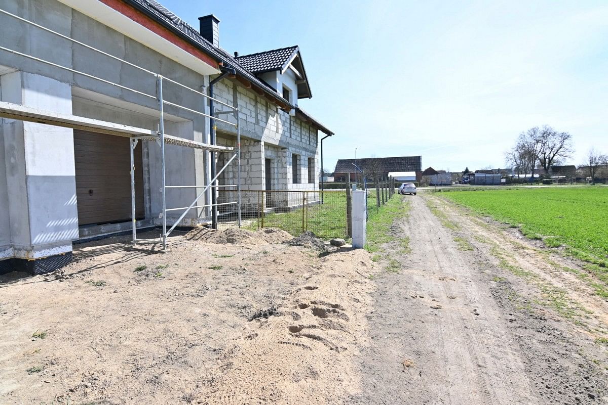 Dom 5 pokojowe na Sprzedaż