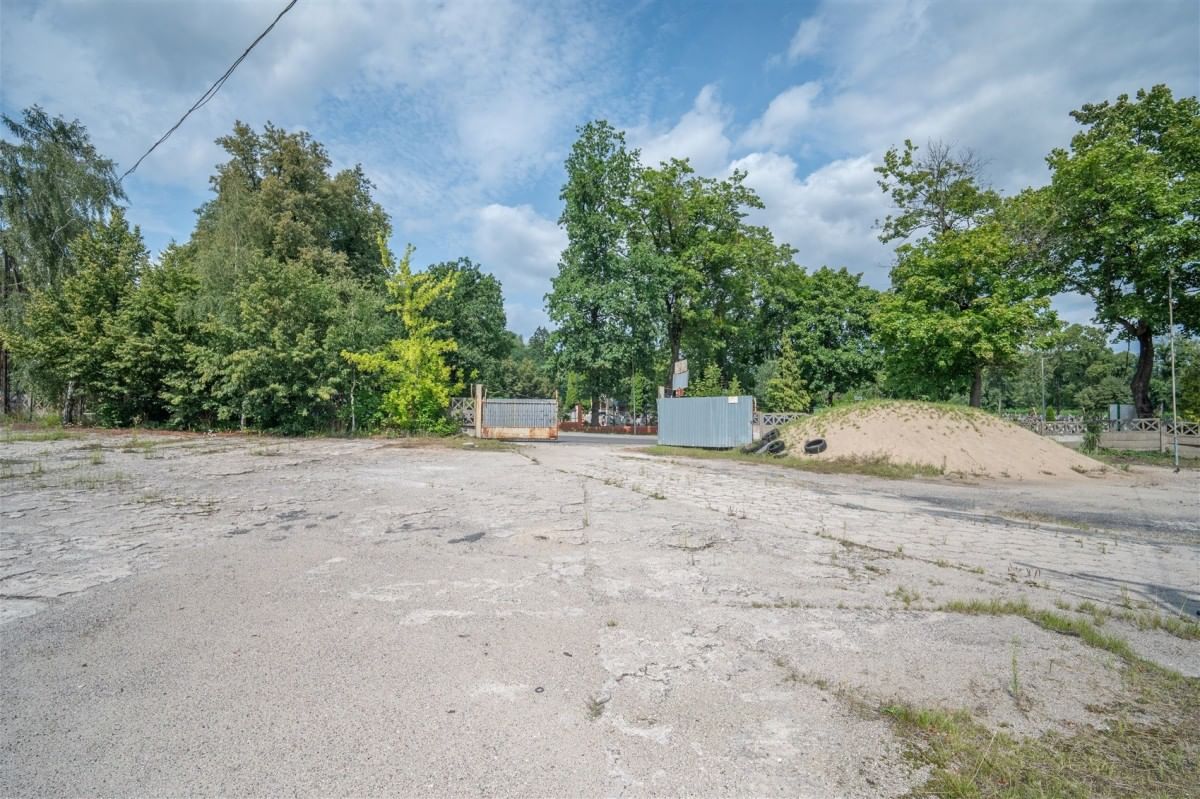 Lokal użytkowy  pokojowe na Sprzedaż