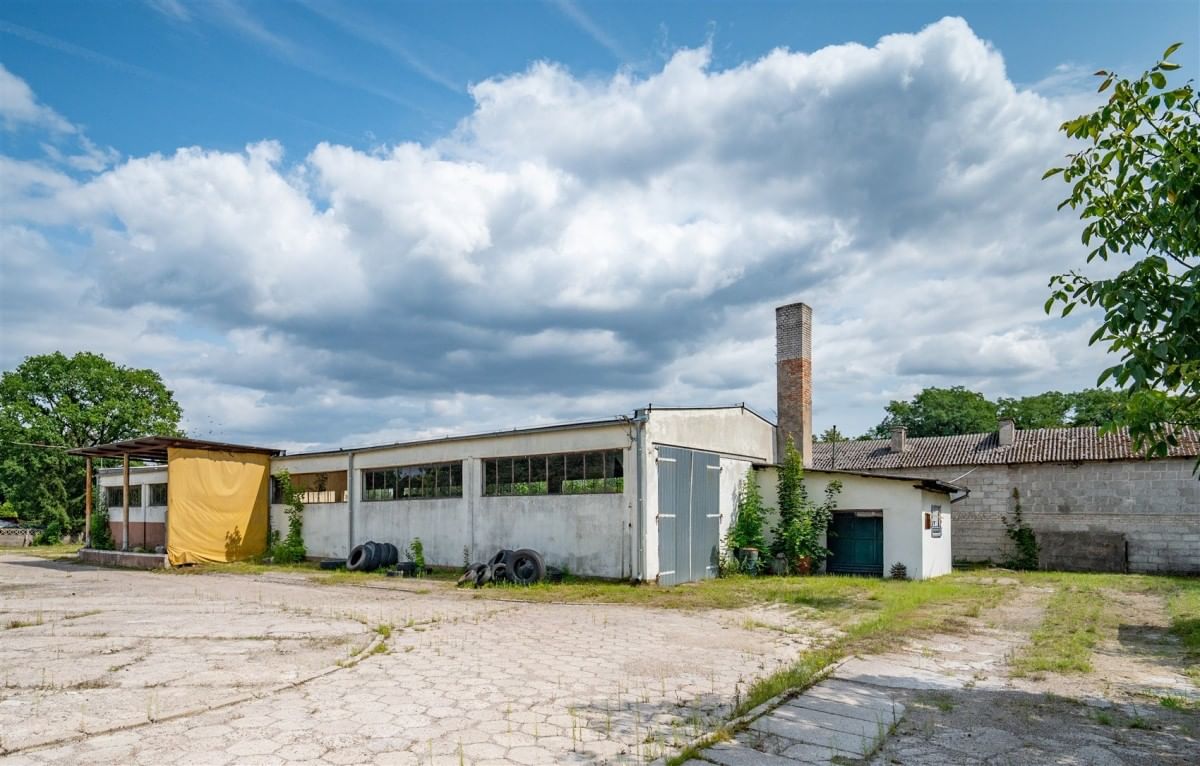 Lokal użytkowy  pokojowe na Sprzedaż