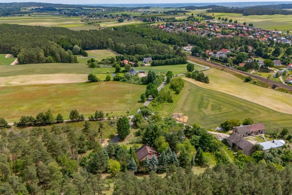 Dom 4 pokojowe na Sprzedaż