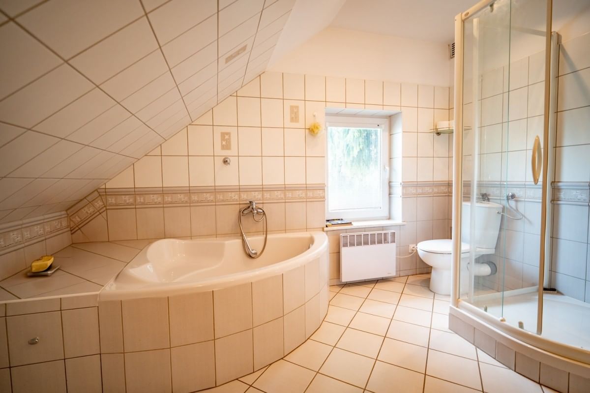 Dom 4 pokojowe na Sprzedaż