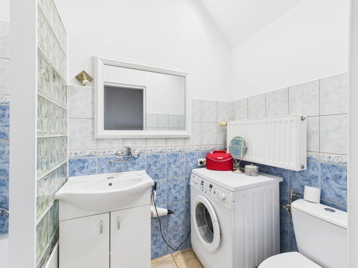 Dom 4 pokojowe na Sprzedaż