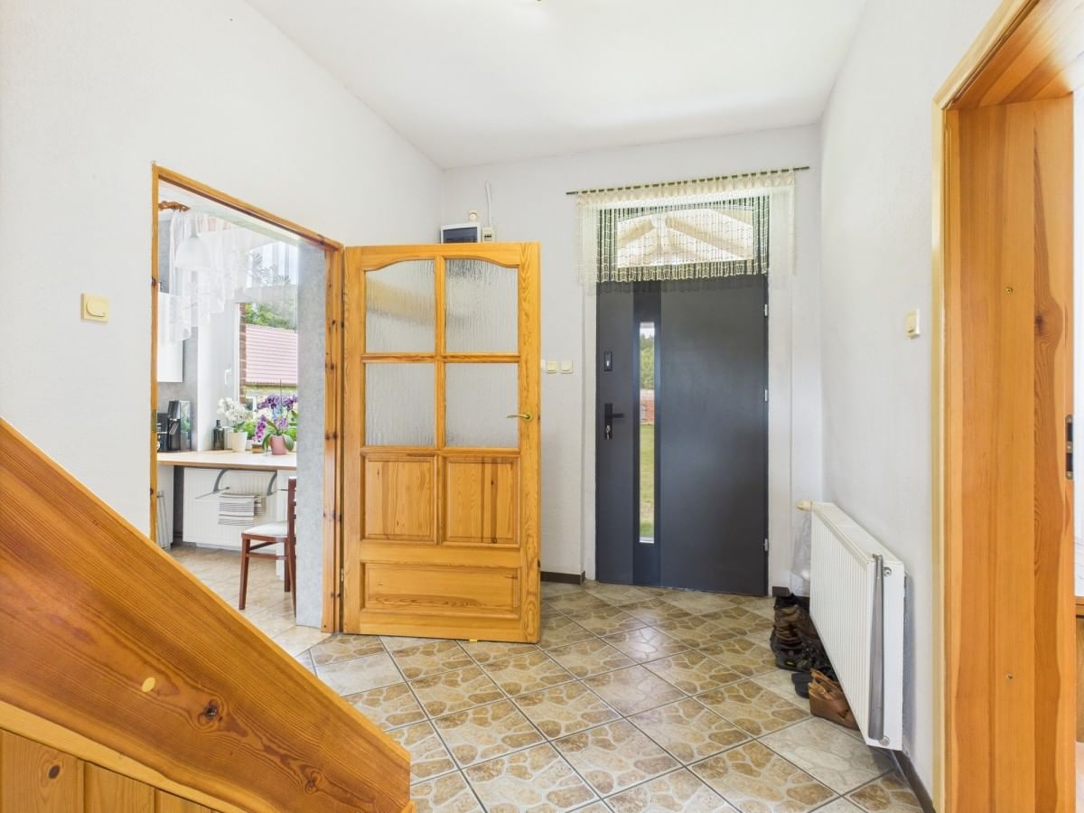 Dom 4 pokojowe na Sprzedaż