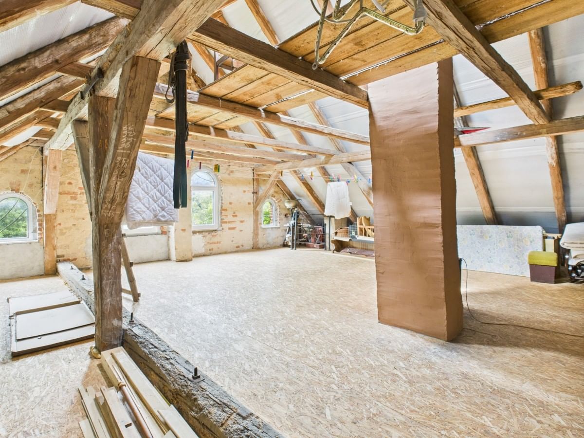 Dom 4 pokojowe na Sprzedaż