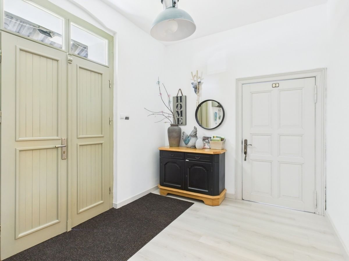 Dom 10 pokojowe na Sprzedaż