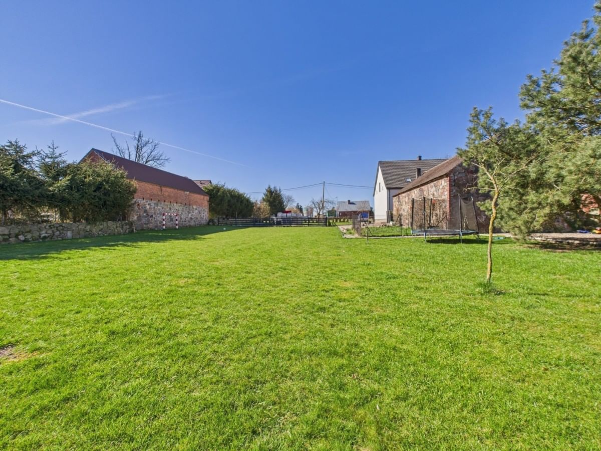 Dom 10 pokojowe na Sprzedaż