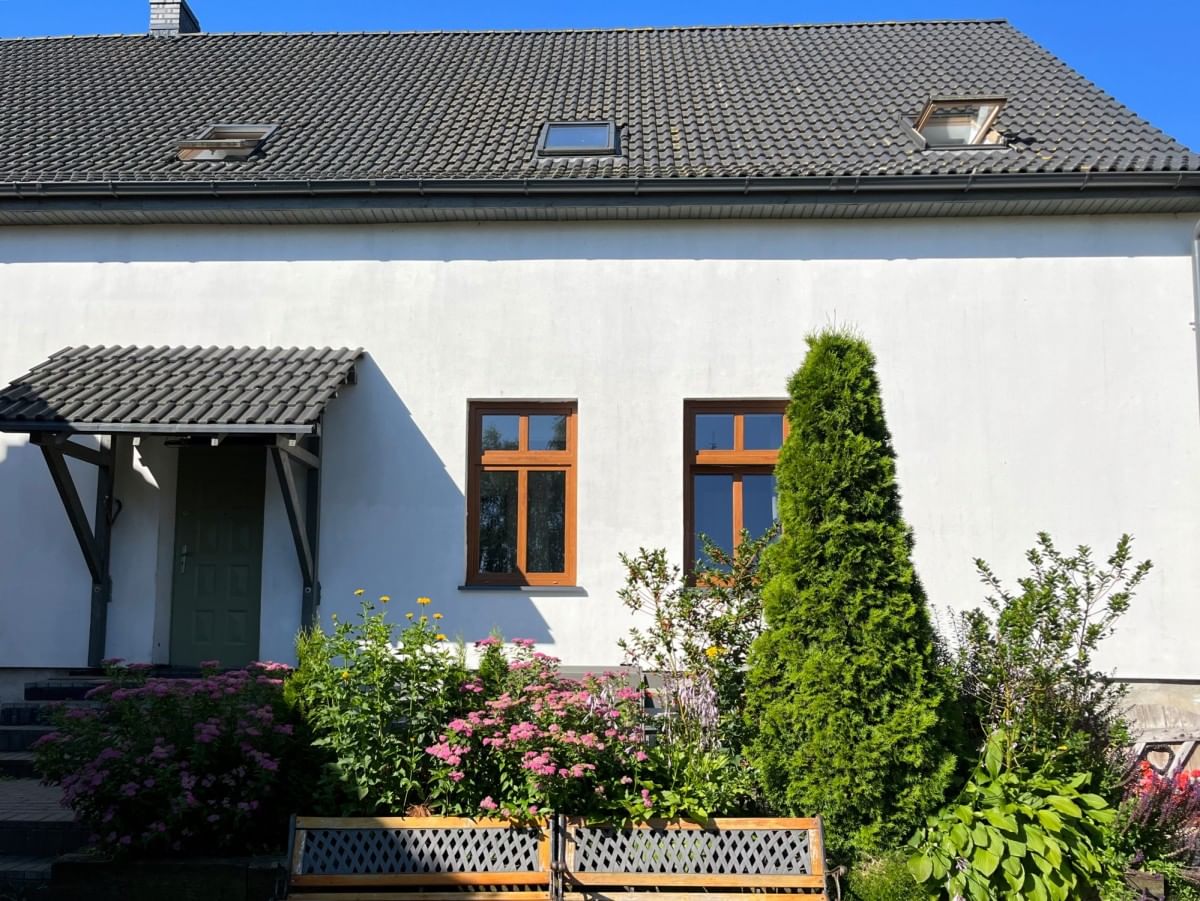 Dom 10 pokojowe na Sprzedaż