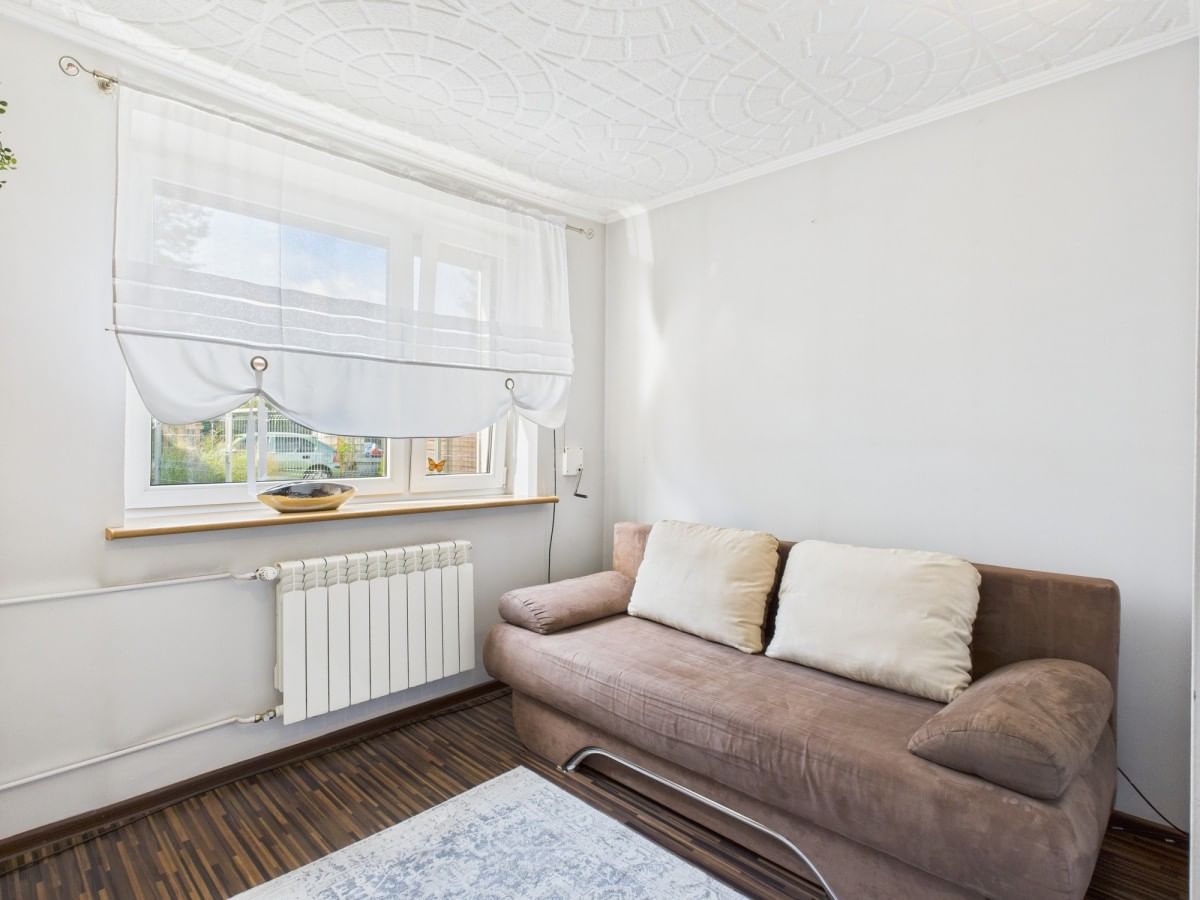 Dom 4 pokojowe na Sprzedaż