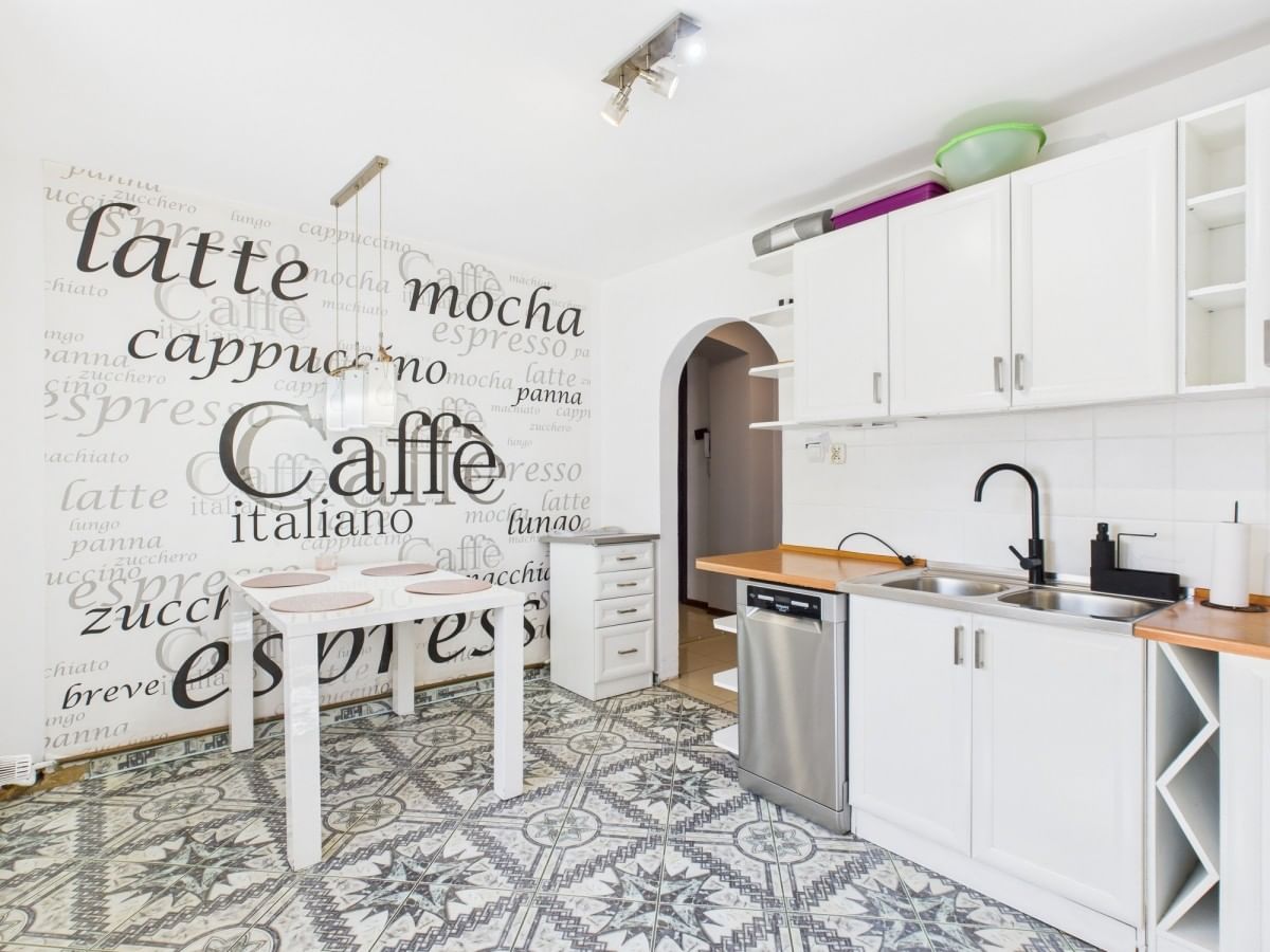 Dom 4 pokojowe na Sprzedaż