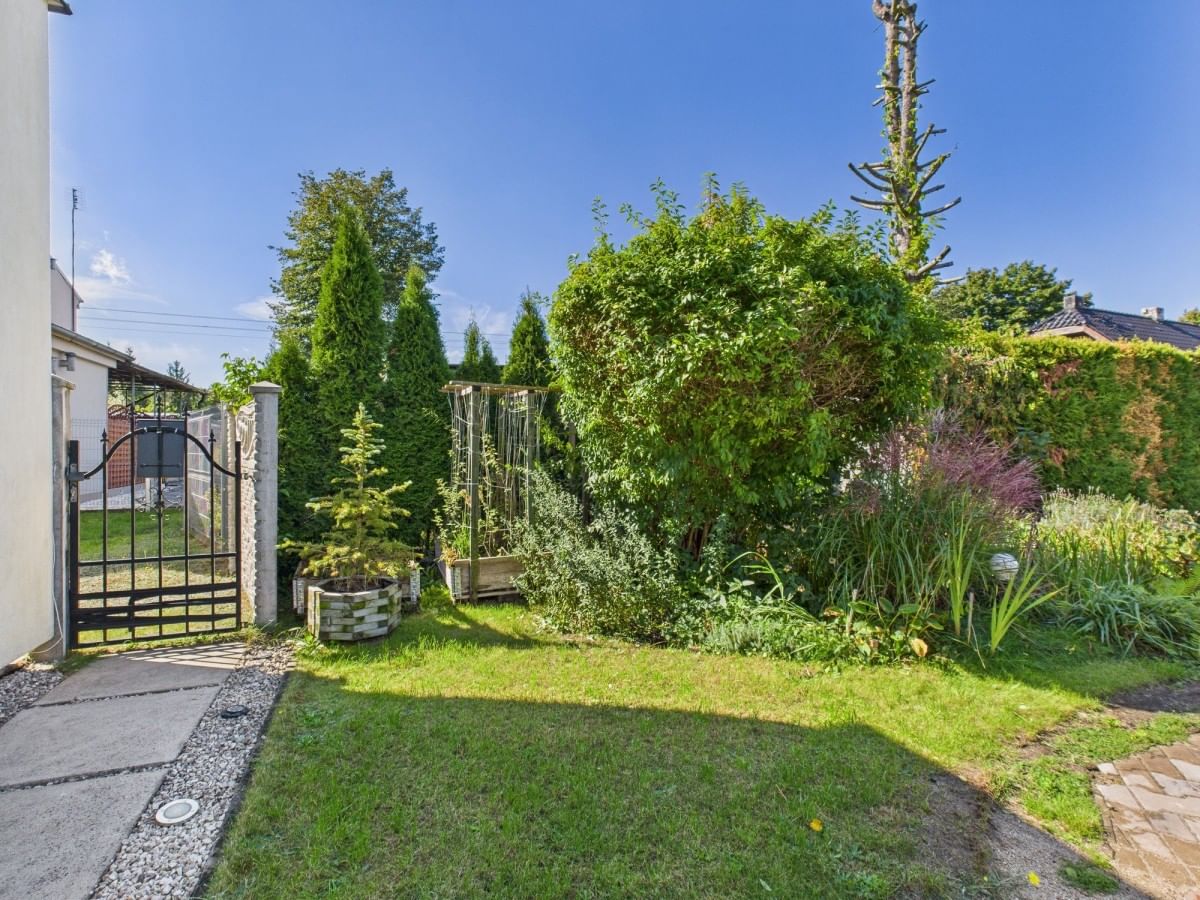 Dom 4 pokojowe na Sprzedaż