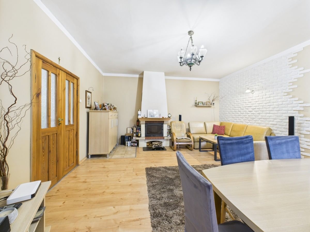 Dom 3 pokojowe na Sprzedaż