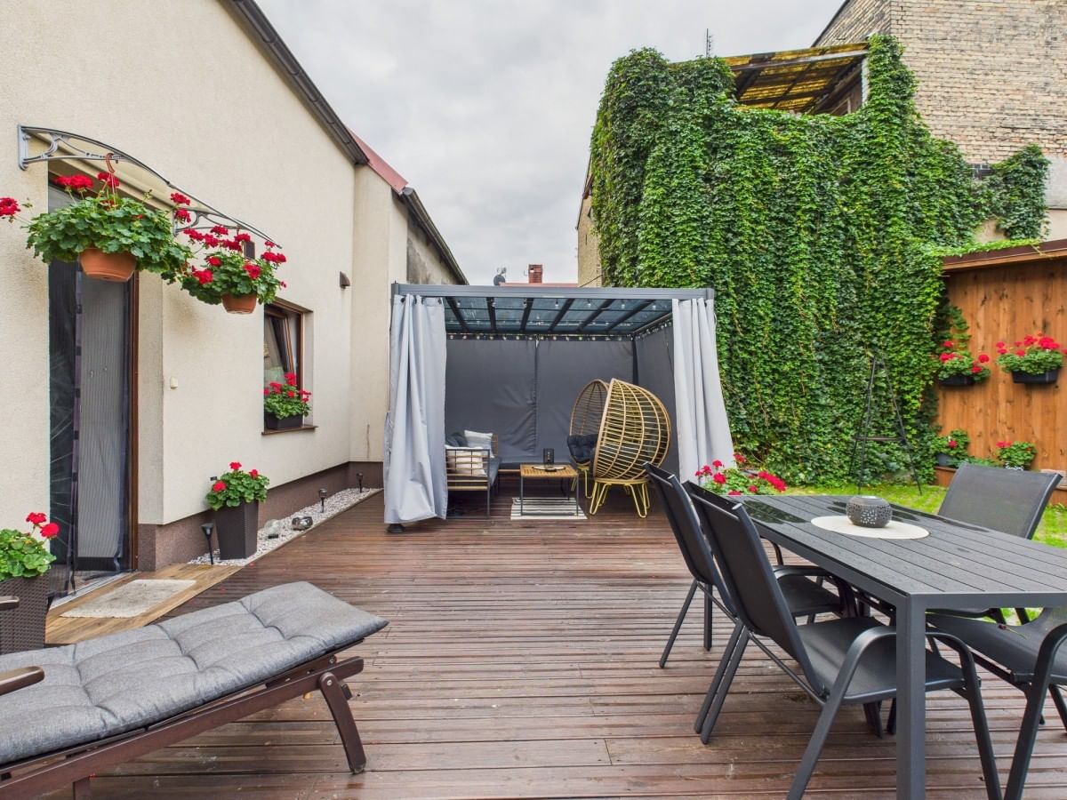 Lokal użytkowy  pokojowe na Sprzedaż