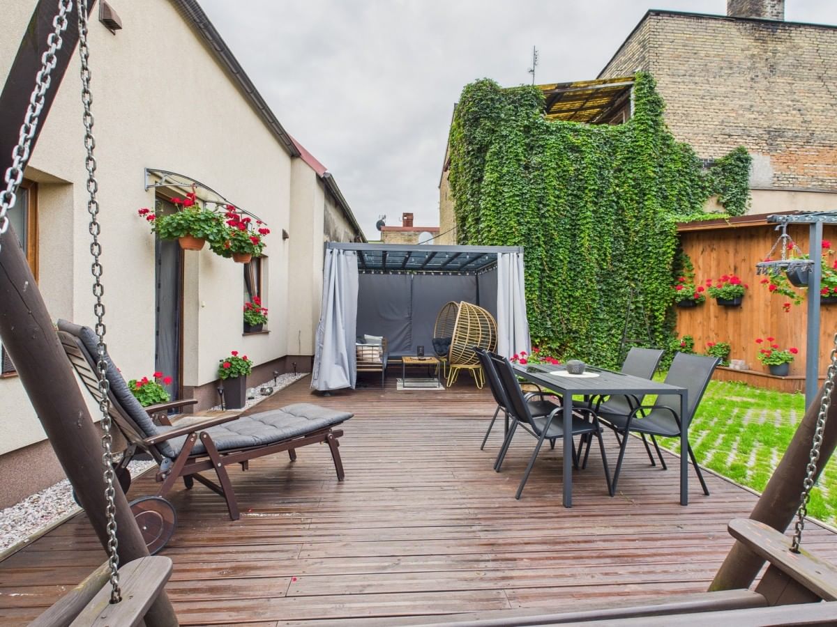 Lokal użytkowy  pokojowe na Sprzedaż