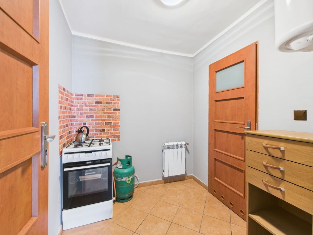 Lokal użytkowy  pokojowe na Sprzedaż