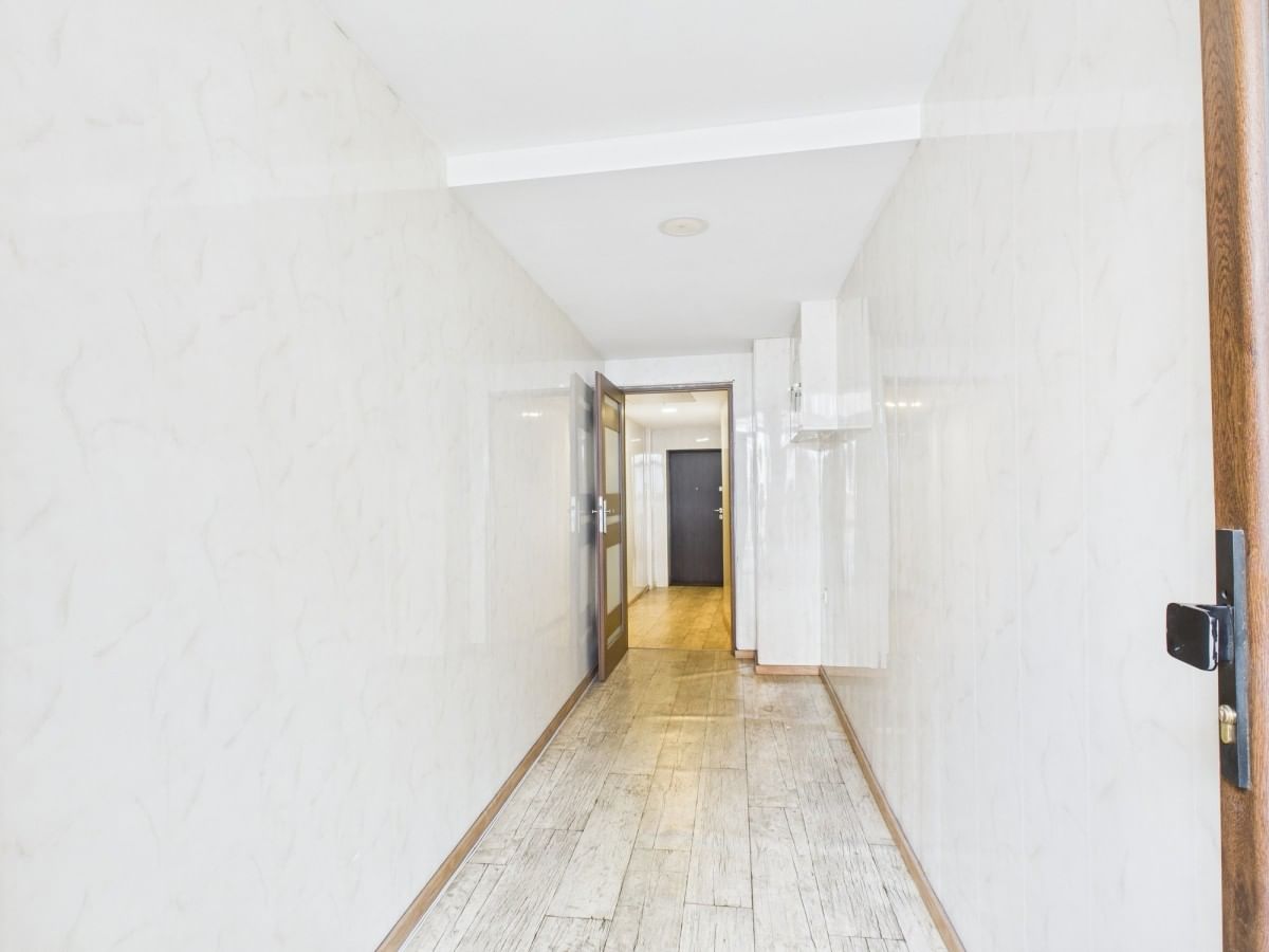 Lokal użytkowy  pokojowe na Sprzedaż