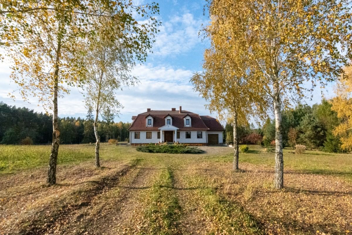 Dom 6 pokojowe na Sprzedaż