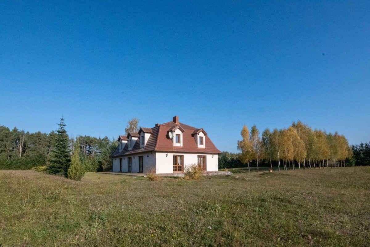 Dom 6 pokojowe na Sprzedaż