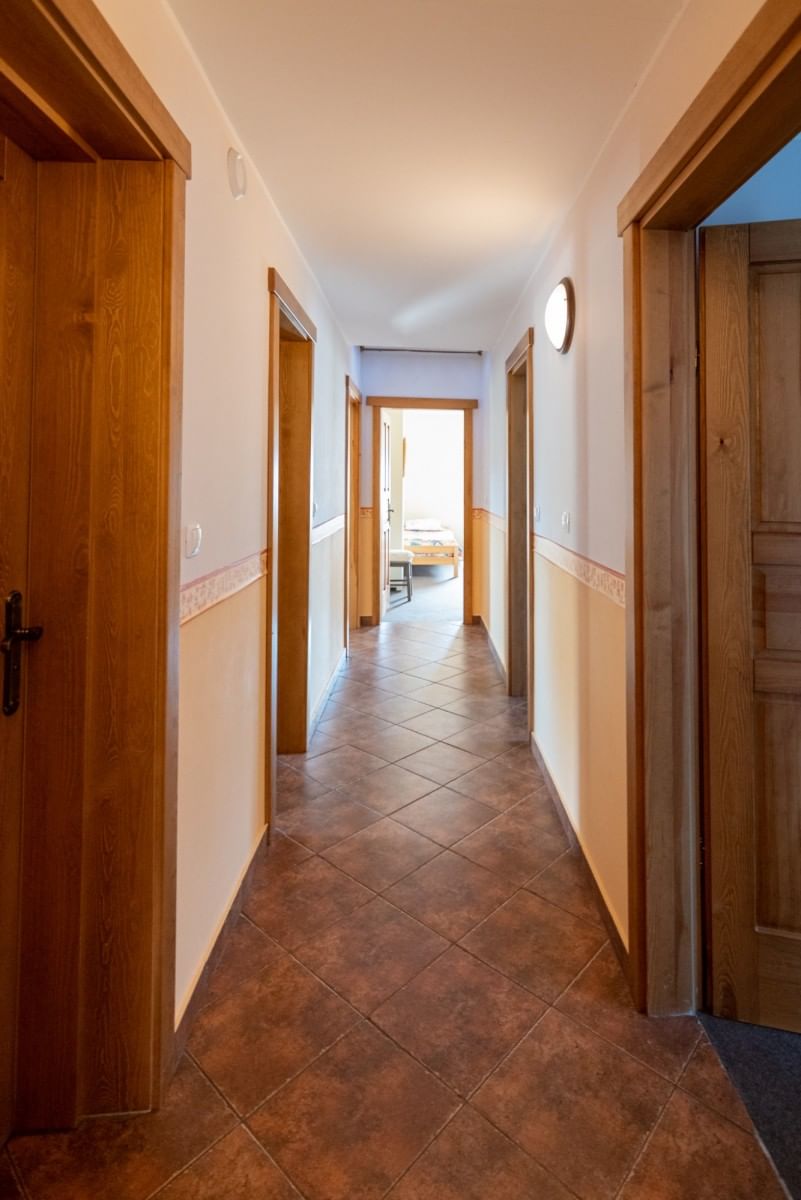 Dom 6 pokojowe na Sprzedaż