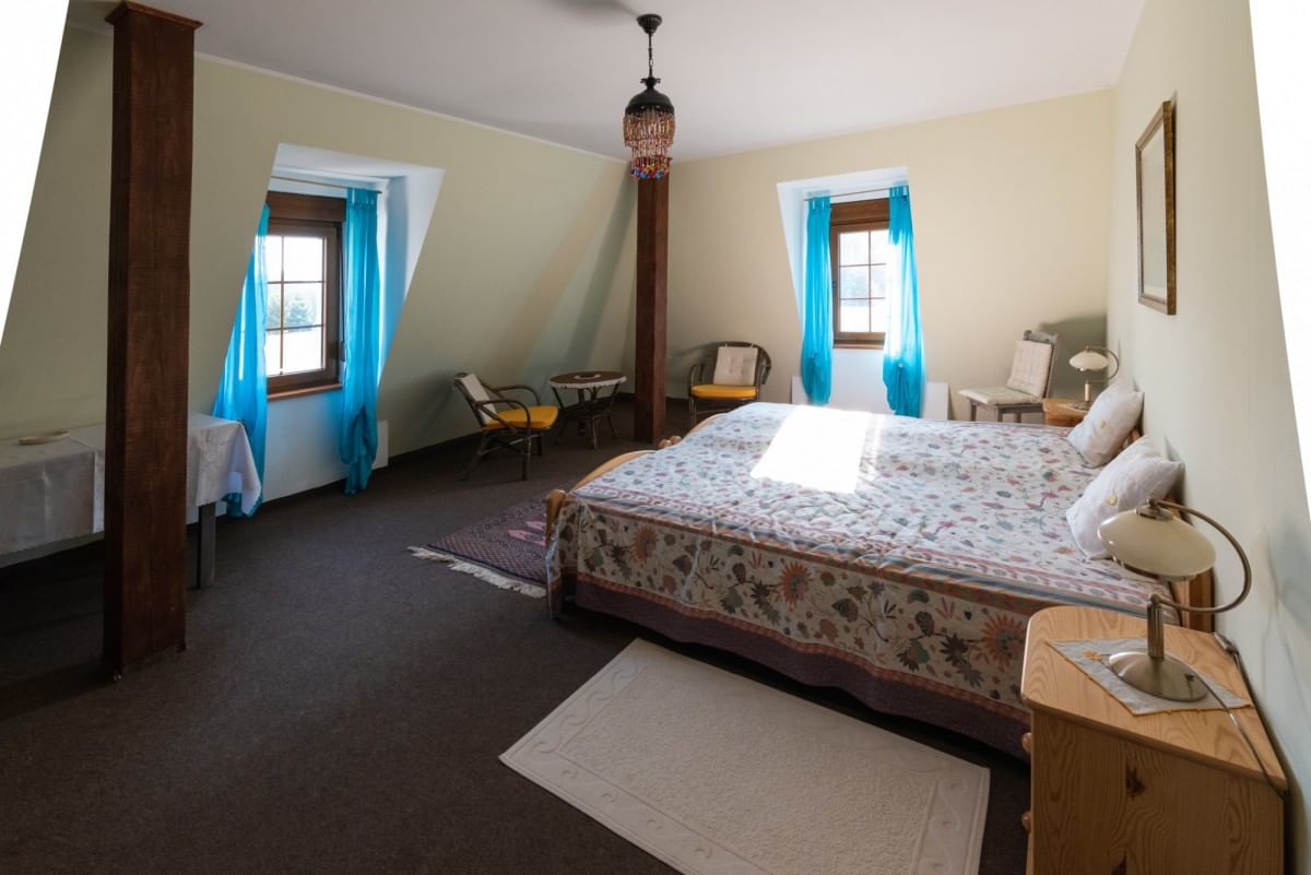 Dom 6 pokojowe na Sprzedaż