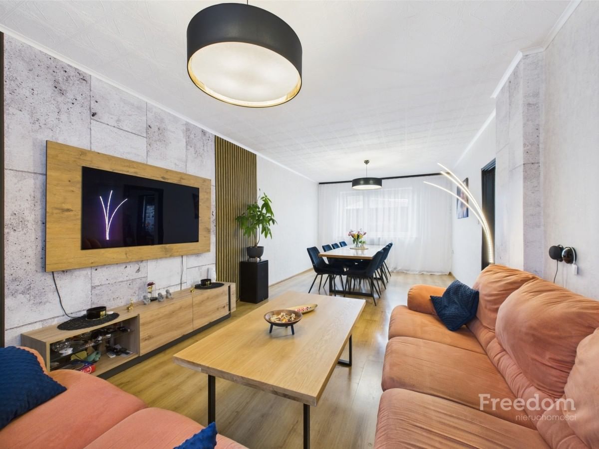 Dom 5 pokojowe na Sprzedaż