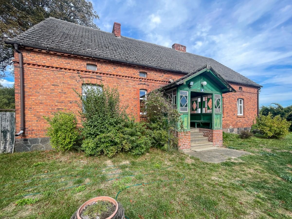 Dom 5 pokojowe na Sprzedaż