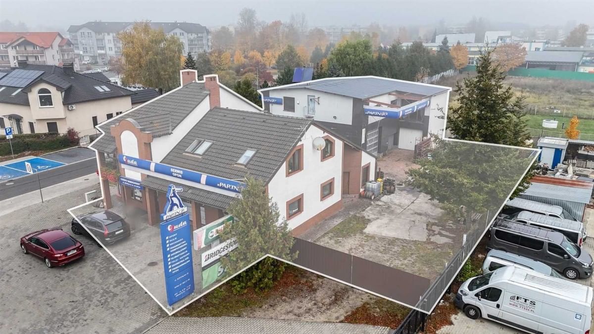 Lokal użytkowy  pokojowe na Sprzedaż