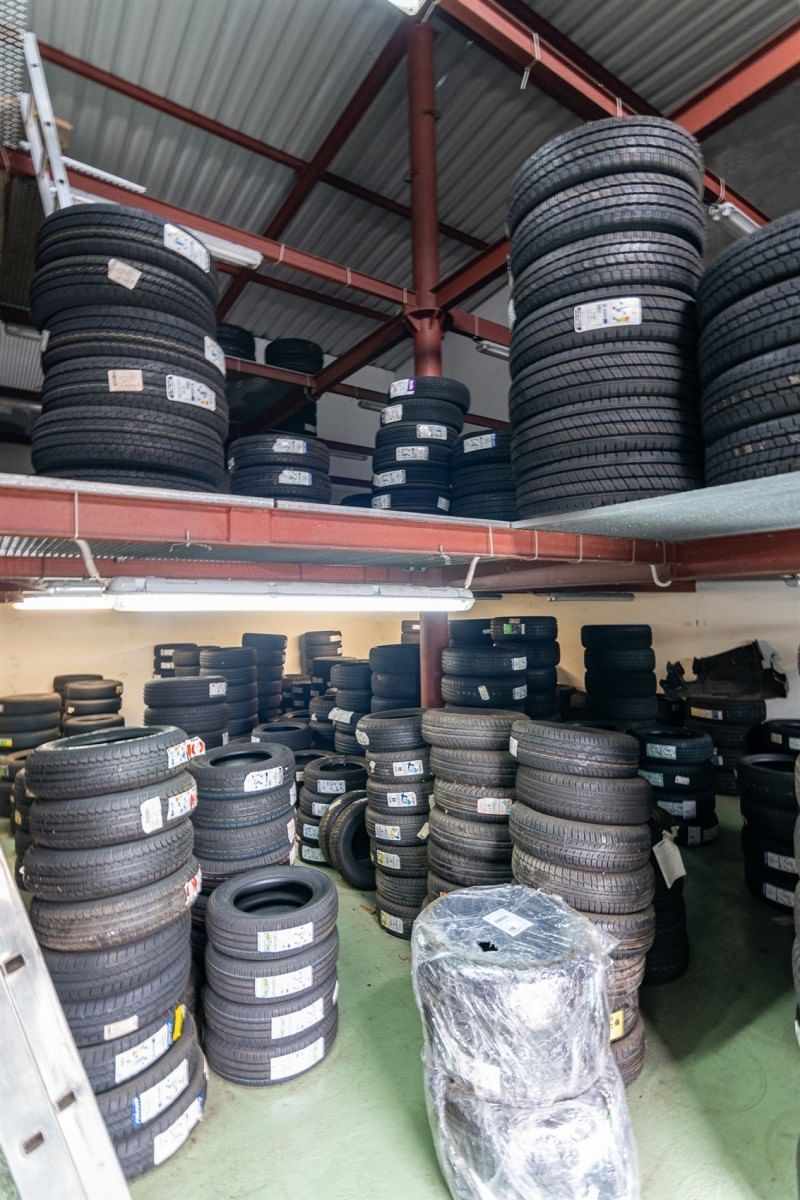 Lokal użytkowy  pokojowe na Sprzedaż