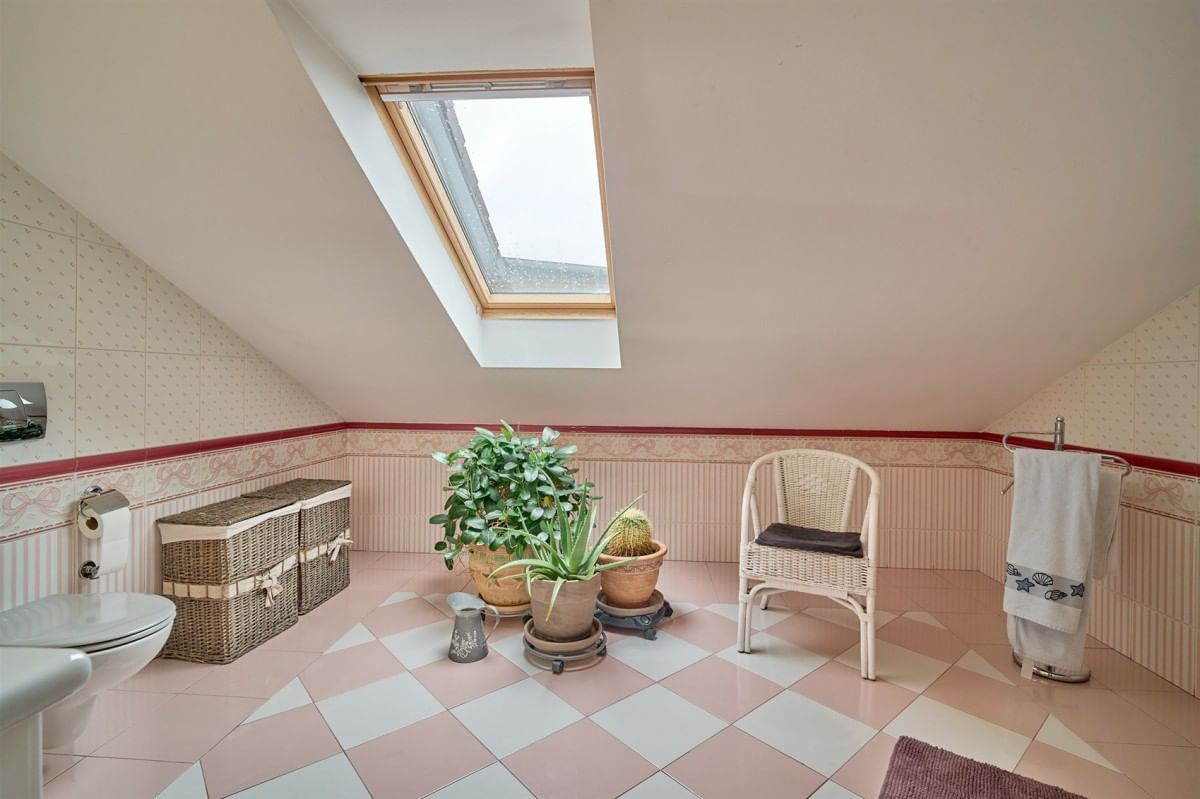 Lokal użytkowy  pokojowe na Sprzedaż