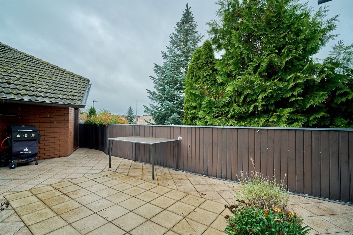 Lokal użytkowy  pokojowe na Sprzedaż