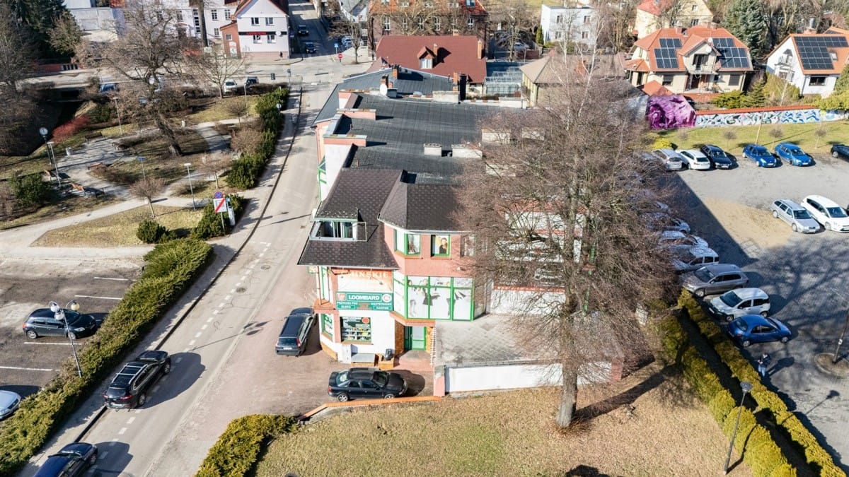 Lokal użytkowy  pokojowe na Sprzedaż