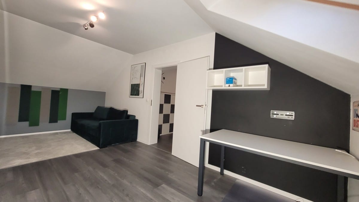 Dom 5 pokojowe na Sprzedaż