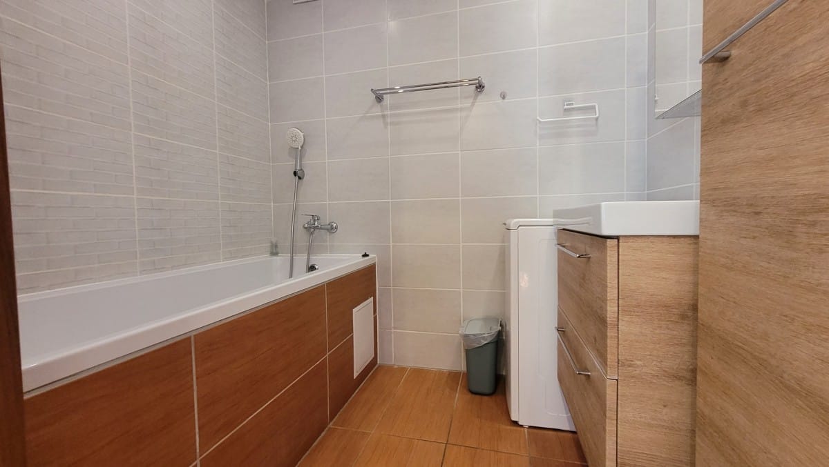 Dom  pokojowe na Sprzedaż